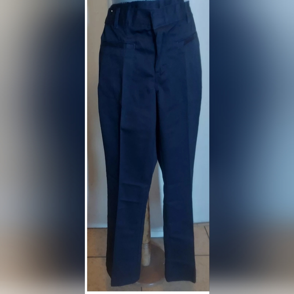 Dickies Junior Girls Strech Fabric, Stain Release Wrinkle Resistant  Size 1. Nwt